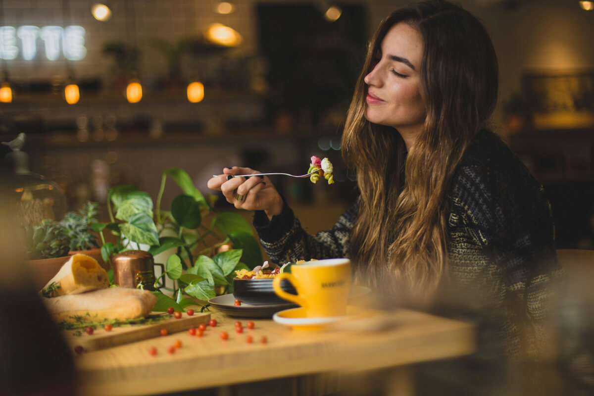 Lady eating a meal